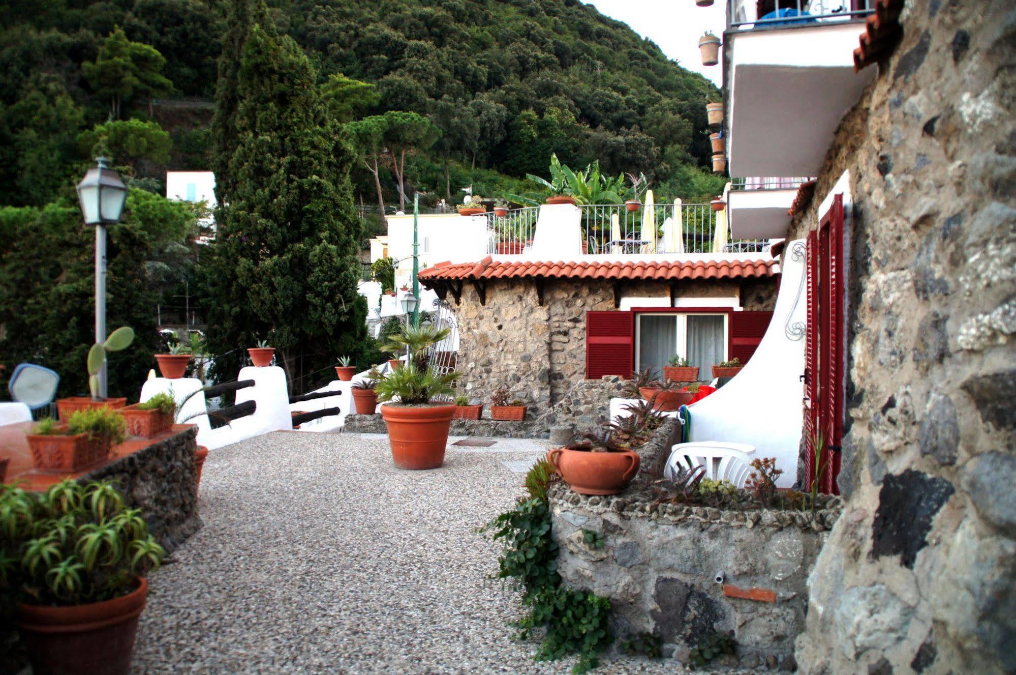 איסקיה Hotel Don Pedro מראה חיצוני תמונה