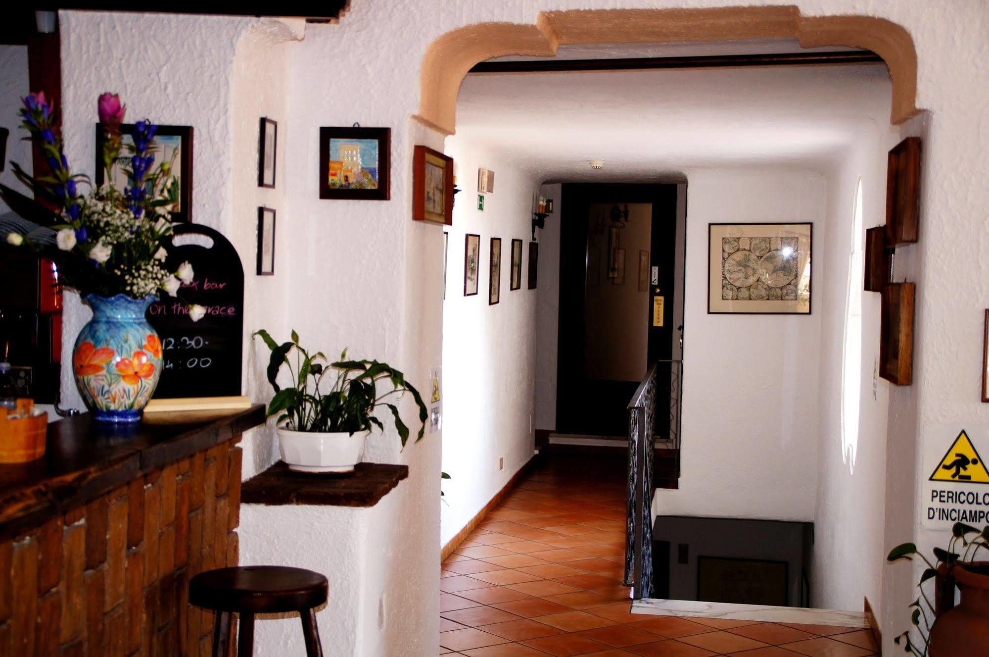 איסקיה Hotel Don Pedro מראה חיצוני תמונה